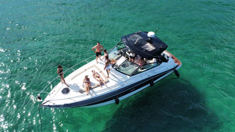 A louer à Hyères  près de Giens CRUISER YATCH 38