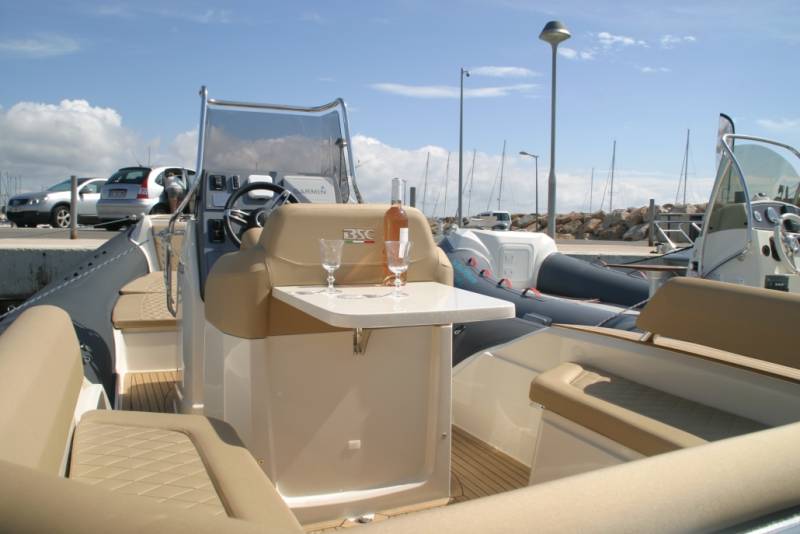 Location bateau semi-rigide BSC 70 SPORT LIMITED 