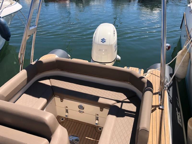 Location bateau semi-rigide  BSC 65 