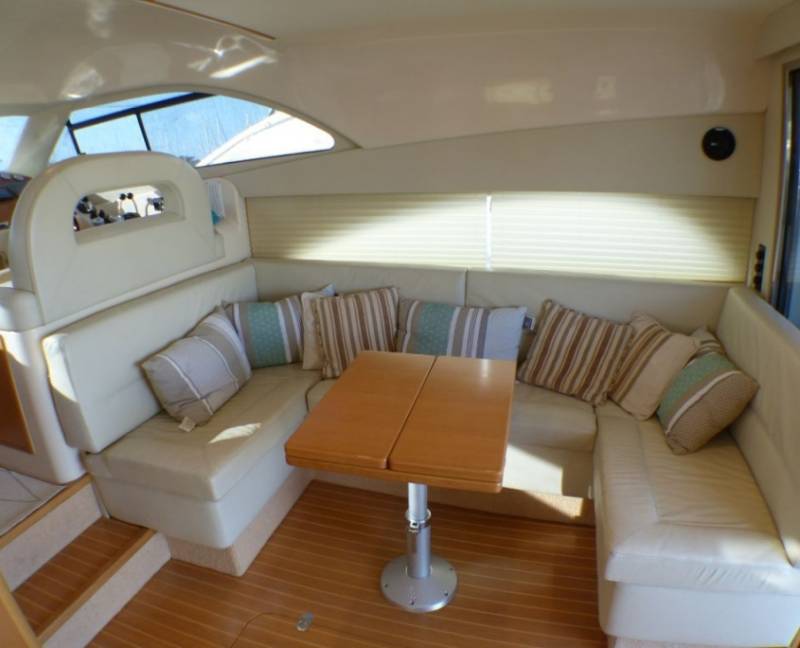 LOCATION VEDETTE RODMAN 41 FLY  