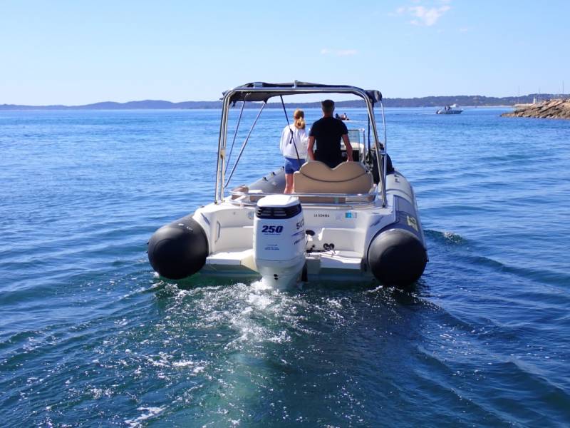 Location bateau semi-rigide BSC 75 CLASSIC 