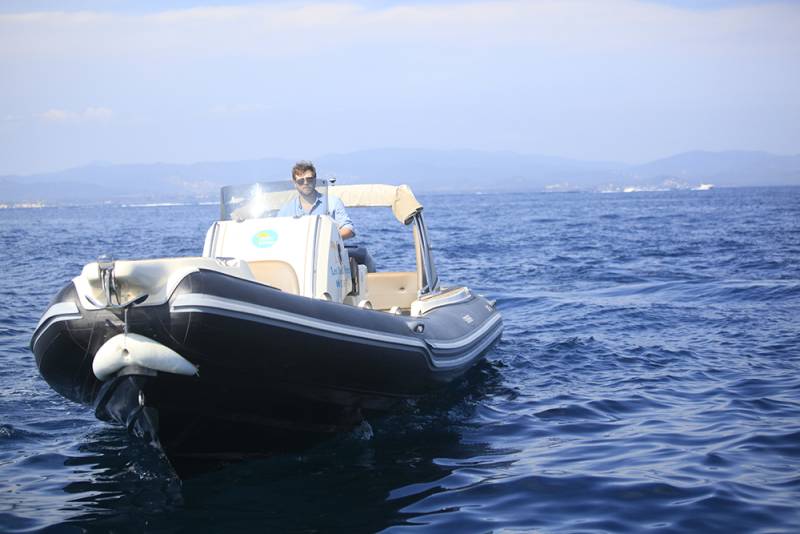 Location bateau semi-rigide STINGHER 27 GT 