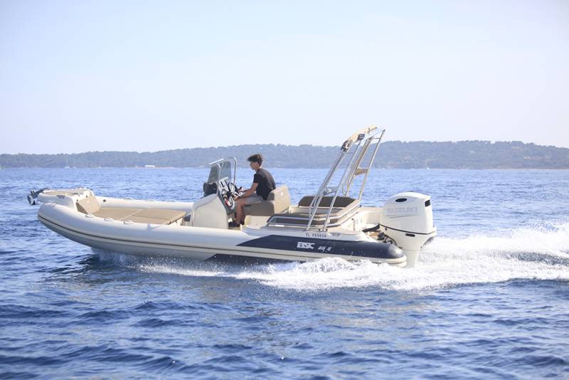 Location bateau semi-rigide  BSC 65 