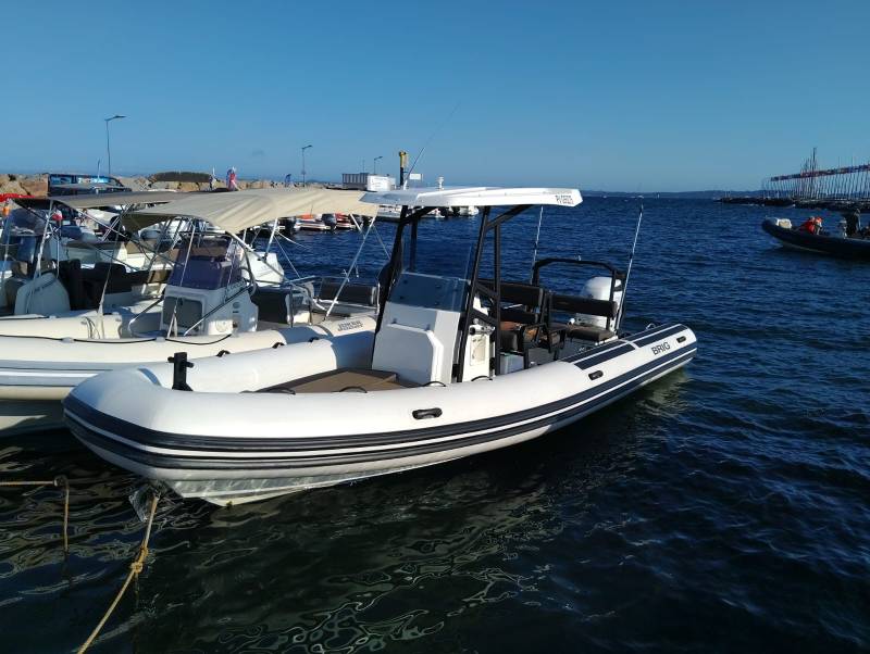 vente bateau brig navigator hyeres proche le lavandou var