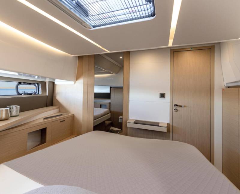 LOCATION VEDETTE DB 37 