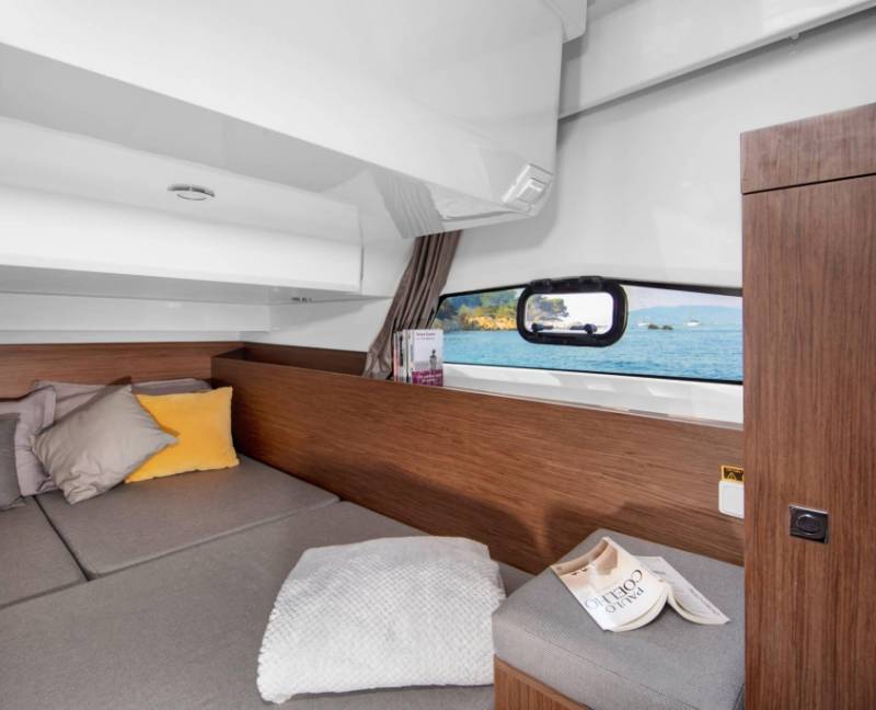 LOCATION VEDETTE MERRY FISHER 